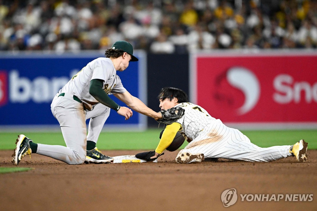 利物浦加冕圣诞冠军！少赛1场领先4分，曼城排第7曼联第13